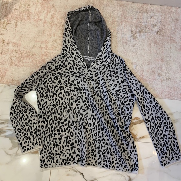 Knit Cheetah Print Hoodie - Picture 2 of 5